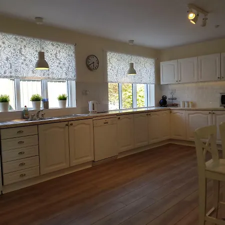 Holiday home Orchid House Clifden *