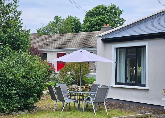 Orchid House * Clifden