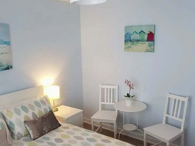 Orchid House Tatil Evi Clifden